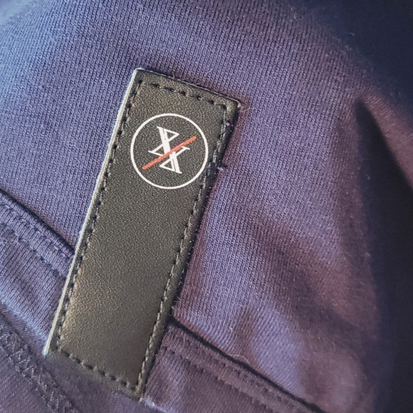 Ten/10 X/X Apparel Navy Crewneck Short-Sleeve Tee - Picture 8 of 13